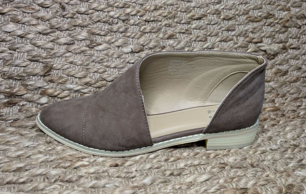 Women's 7.5 Journee Collection Quelin D'Orsay Brown Shoes Slip On